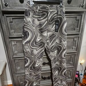 City Chic Harley straight Jean in black/white swirl. Size 16s Ins 27" waist18"